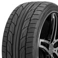 Nitto NT555 G2275/40R20 Tire